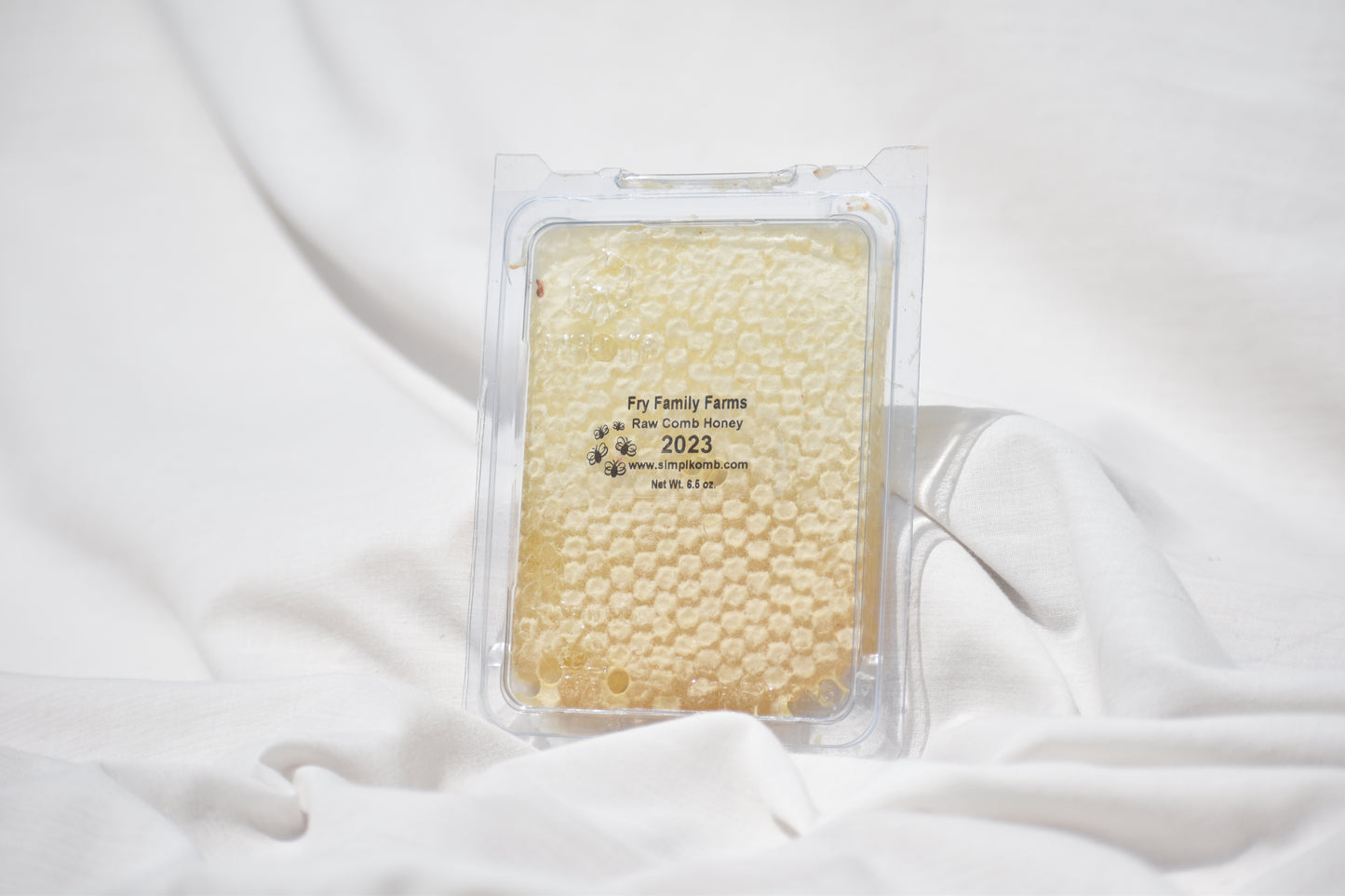 Untouched Raw Comb Honey - 6.5oz